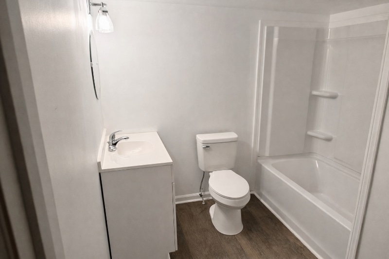 Building Photo - 1617 Bradley Pl