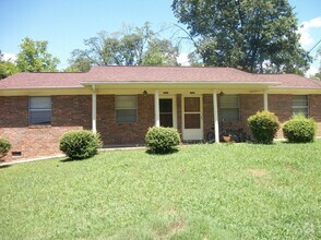 Building Photo - 2 Bedroom 1 bath duplex in Morristown, TN