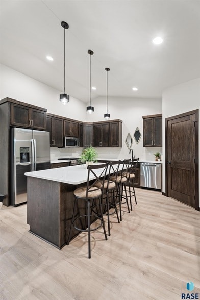 Building Photo - 1107 S Foss Ave