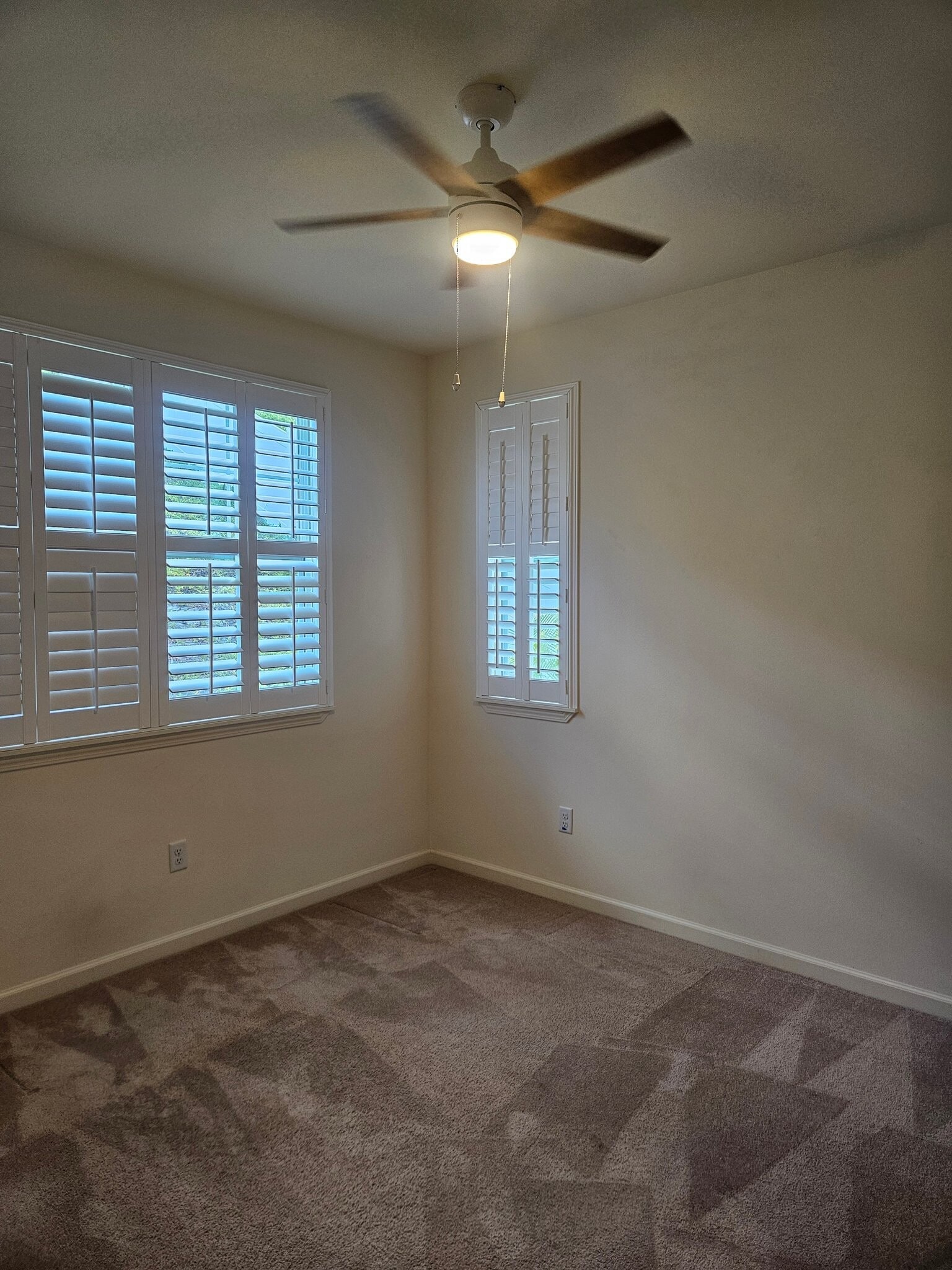 Building Photo - 72 Kupaloke