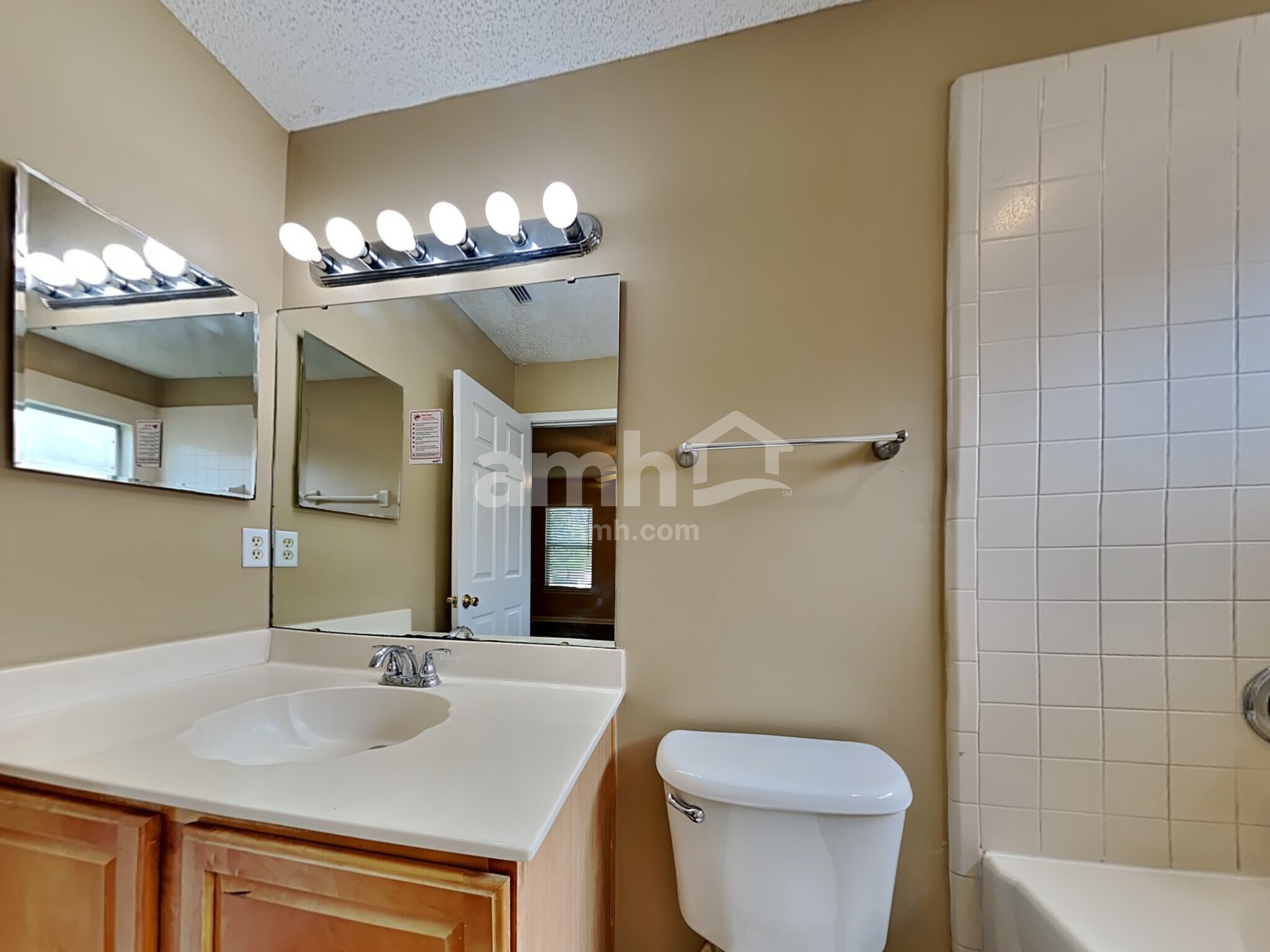 Building Photo - 7295 US Open Blvd