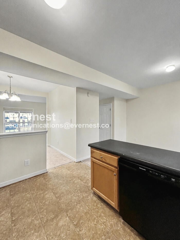 Building Photo - 8726 Springwater Dr