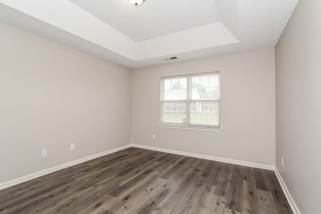 Building Photo - 6133 Goldenfield Dr