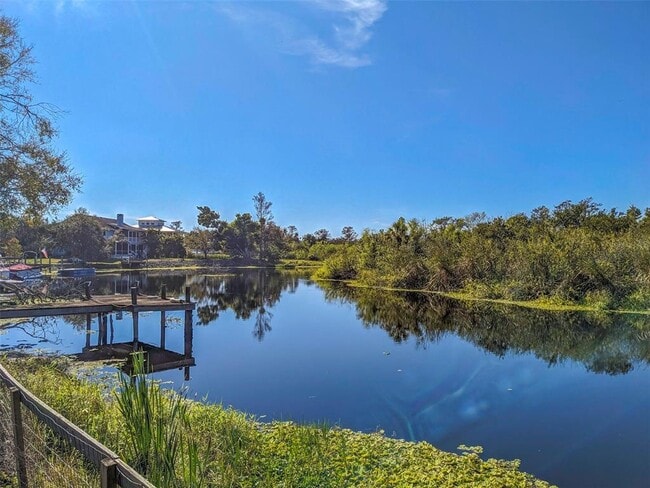 Building Photo - 6504 Lincoln Rd