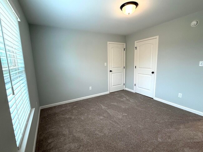 Building Photo - 54 Forsyth Ln