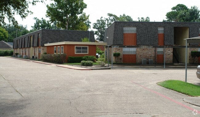 Building Photo - Calder Oaks Apartments