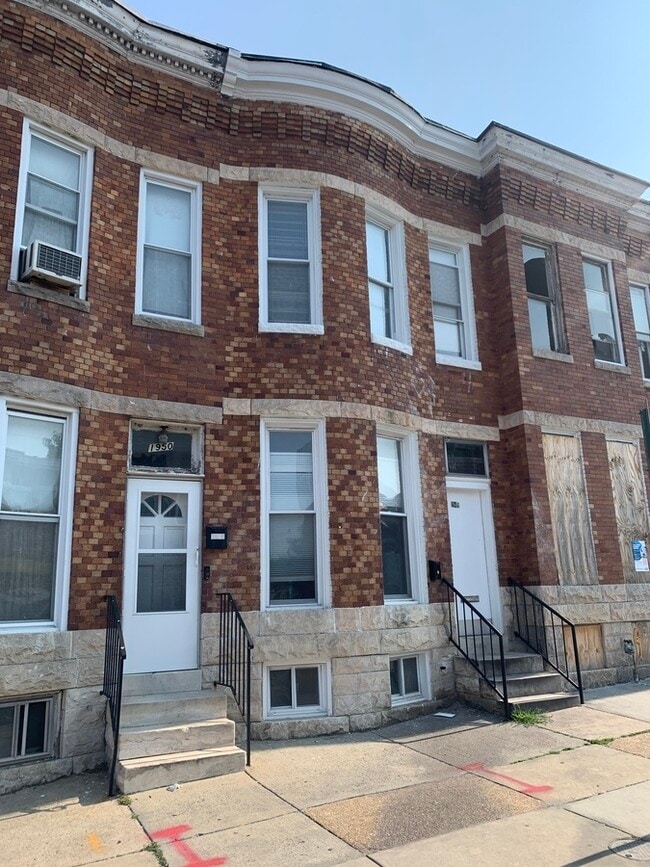 Building Photo - 1948 Mosher St