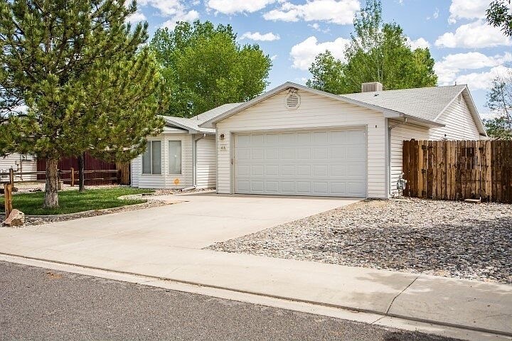 Building Photo - 416 Pintail Ave