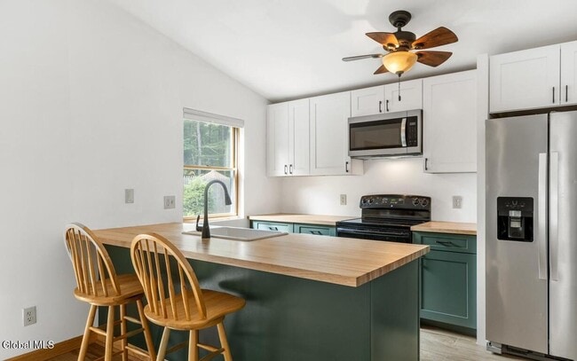 Building Photo - 24 Thimbleberry Rd