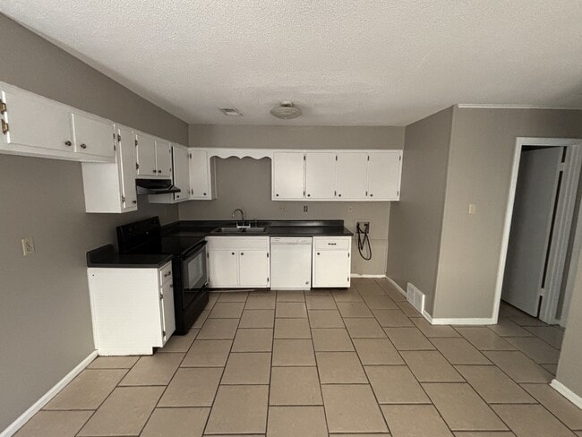 Building Photo - 5312 Stage Rd
