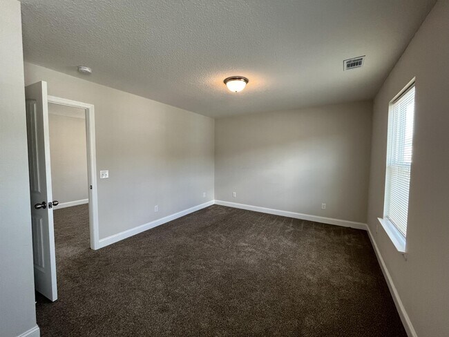 Building Photo - 200 Gambrel Rd