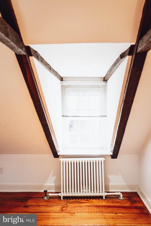 Building Photo - 407 N Washington St