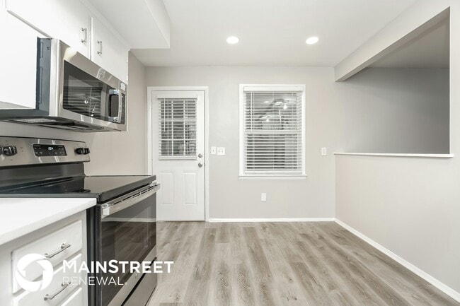 Building Photo - 311 Santa Rosa Dr