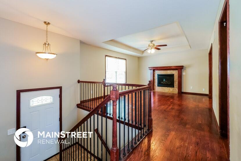 Building Photo - 16101 Slater Ave