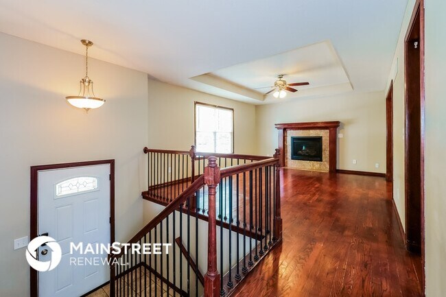 Building Photo - 16101 Slater Ave