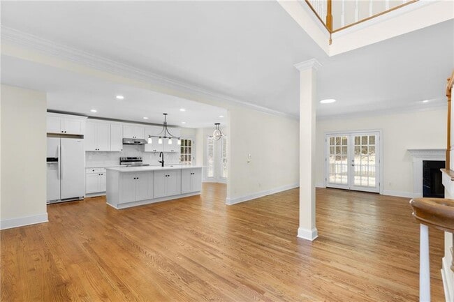 Building Photo - 5941 Wilbanks Dr