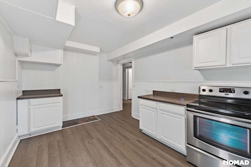 Building Photo - 821 Onslow St