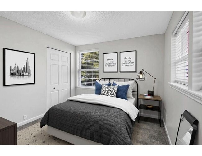 Building Photo - 103 Bridgedale Ct