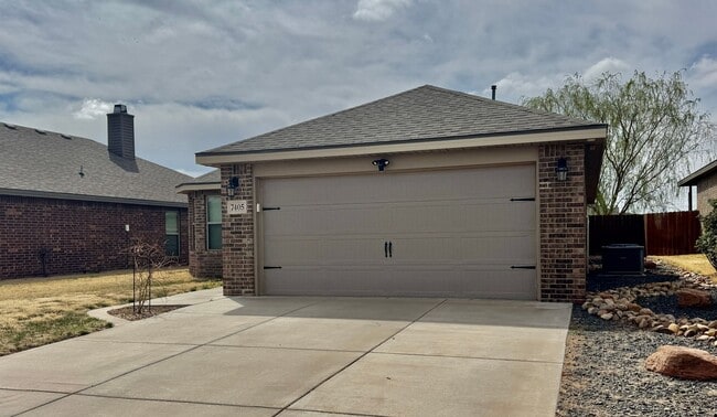 Building Photo - Beautiful 3/2/2 Home with Appliances and Upgrades in Frenship ISD!