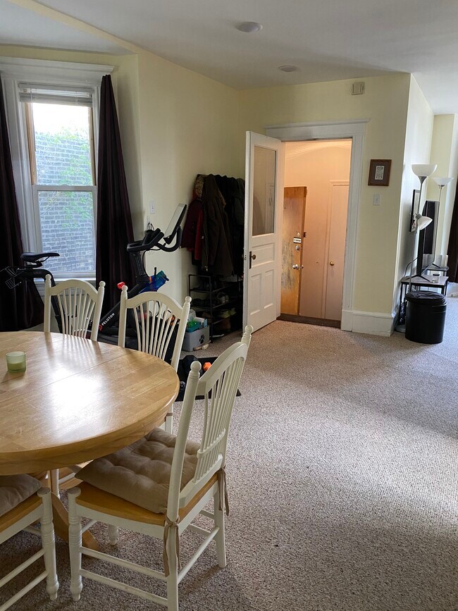 Dining room to entry - 2013 W Cortland St