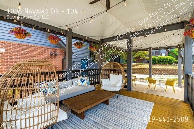 Building Photo - 1008 Navaho Dr