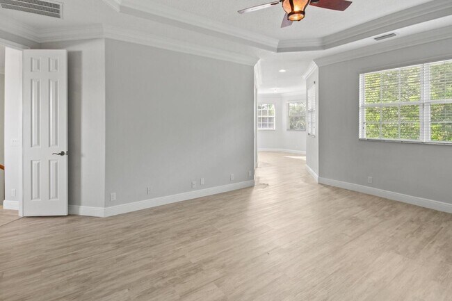 Building Photo - 9845 Cobblestone Creek Dr