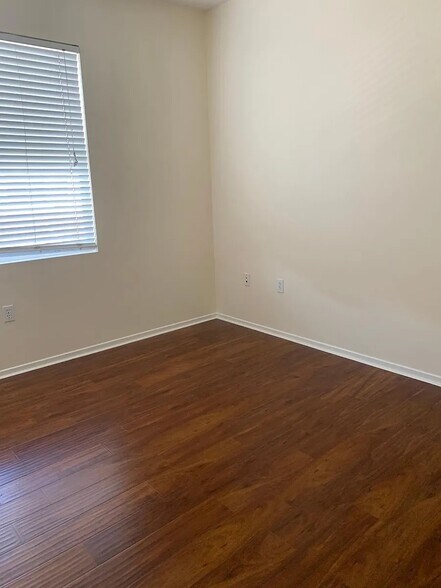 Bedroom #2 - 5467 Mandarin Cv