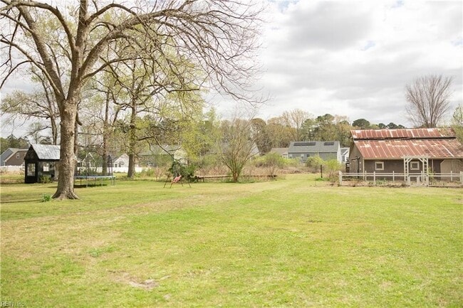 Building Photo - 1361 Elbow Rd