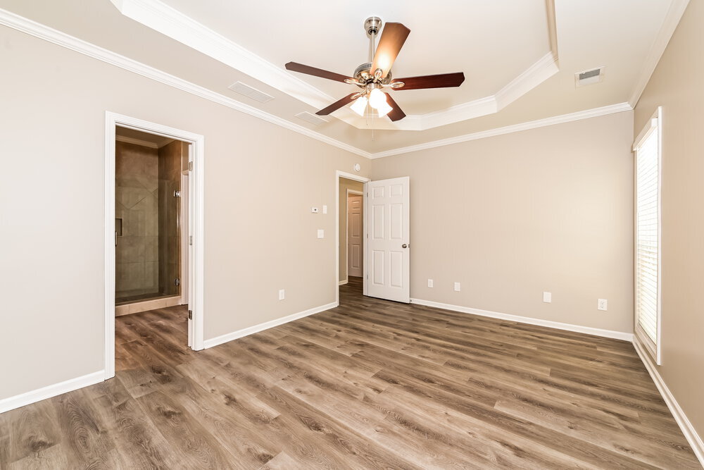 Building Photo - 26 Saddlewood