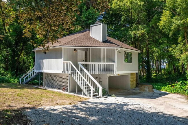 Building Photo - 5130 River Bluff Ln