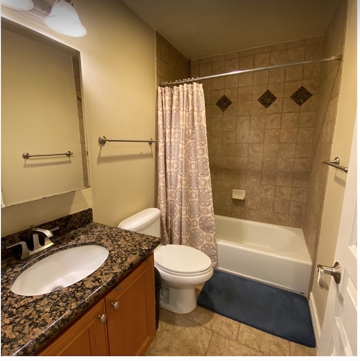 bathroom - 2600 Cortez Dr