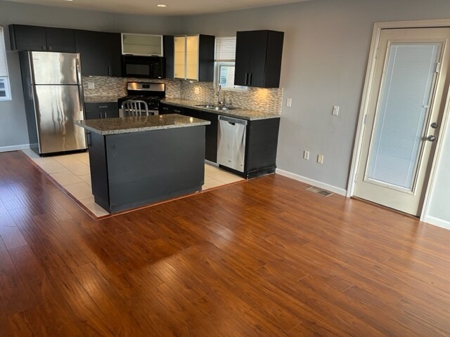 Building Photo - 2527 Union St