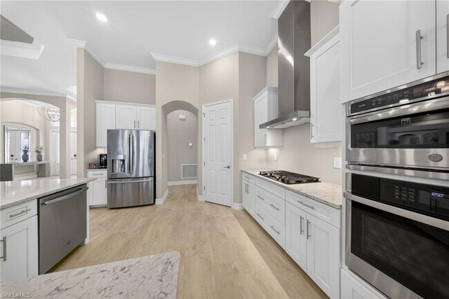 Building Photo - 14930 Blue Bay Cir