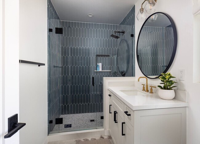 Building Photo - Stunning Santa Barbara Oasis!