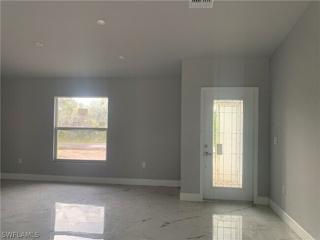 Building Photo - 3211-3243 43rd St SW