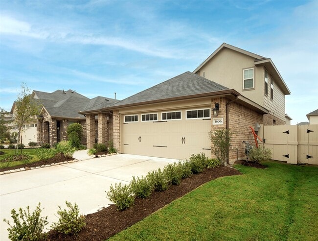 Building Photo - 1606 N City Oaks Ln
