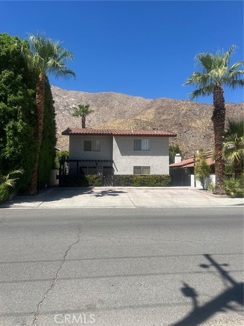 Building Photo - 219 S Cahuilla Rd
