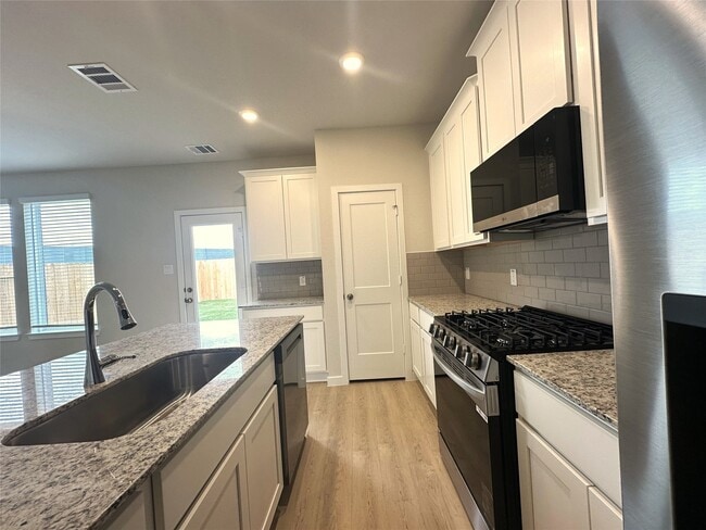 Building Photo - 2974 Pk Hl Ln