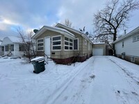 Building Photo - Two Bedroom Home in Muskegon