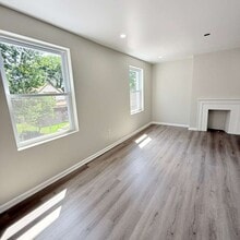 Building Photo - 2021 Hampton Ave