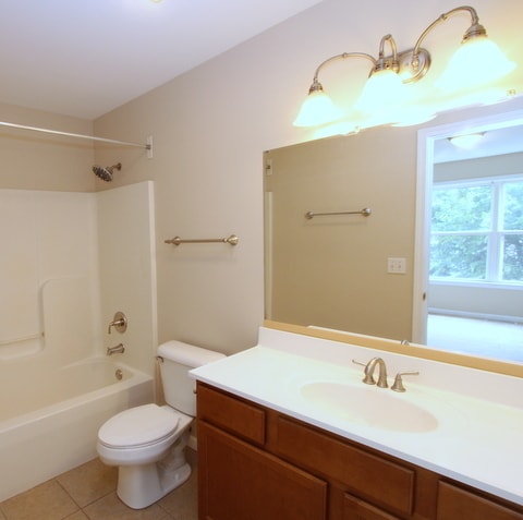 Building Photo - 6617 Briarwood Dr