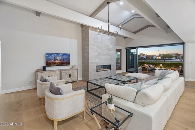 Building Photo - 8556 N 84th St