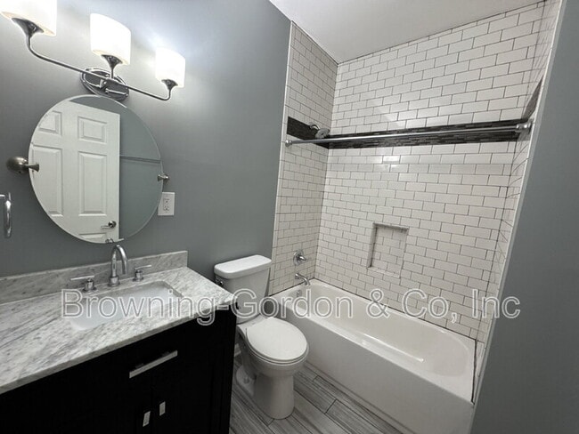 Building Photo - 1125 N. Second St.