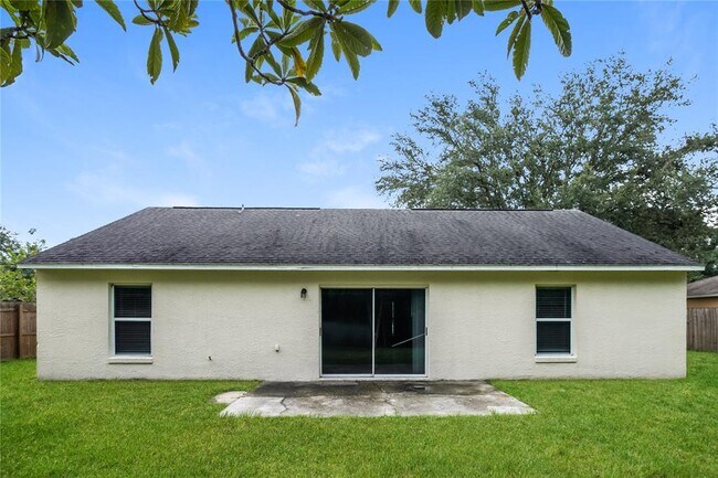 Building Photo - 2478 Pine Chase Cir