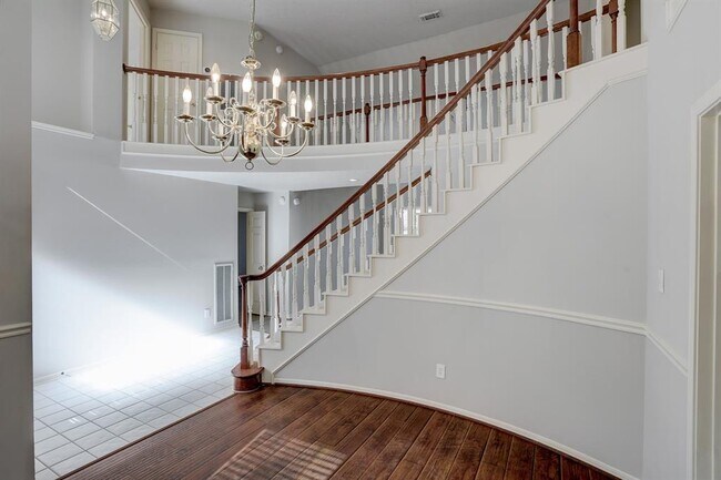 Building Photo - 3126 Pebble Bay Dr