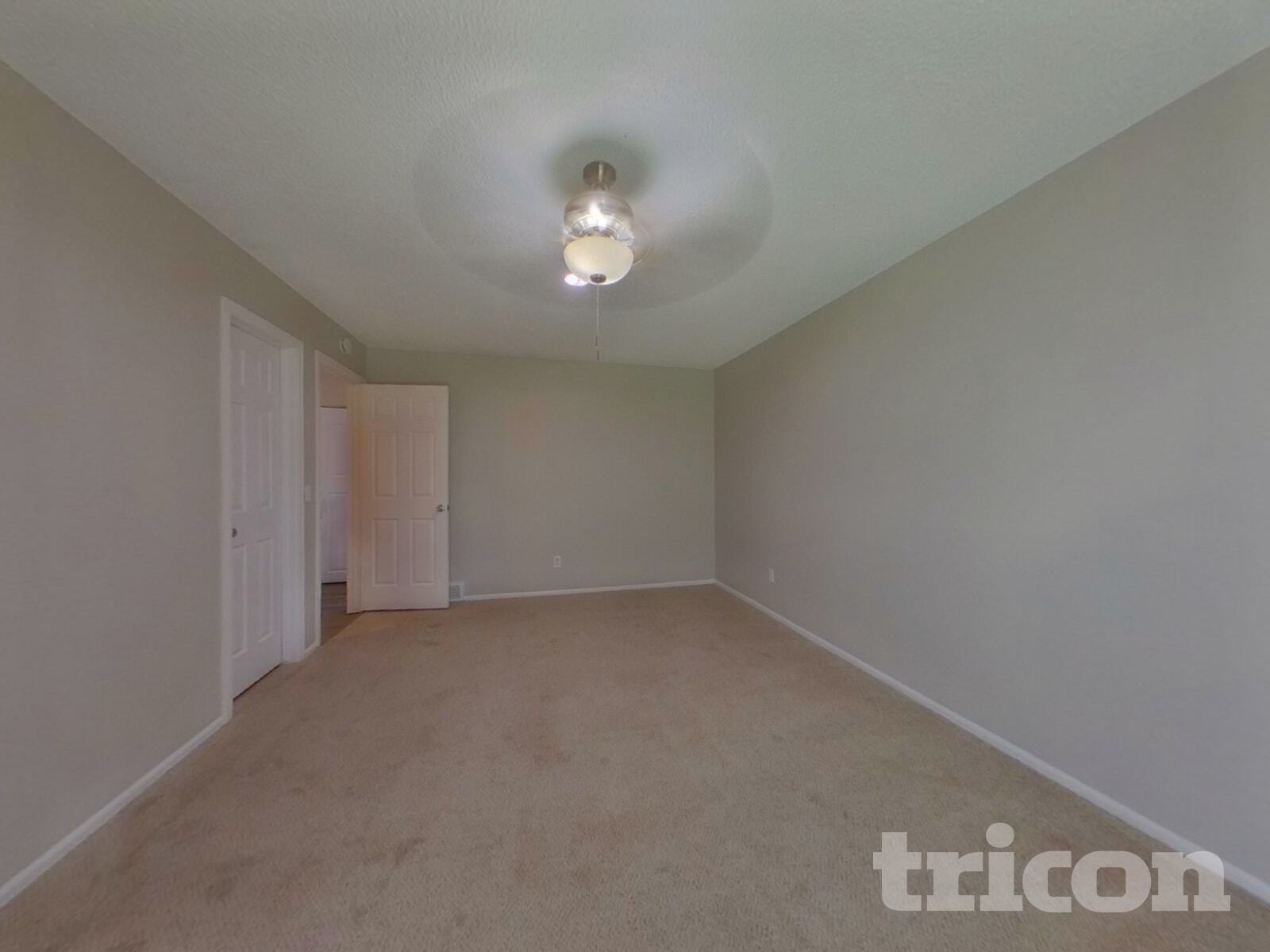 Building Photo - 10025 Alcott St