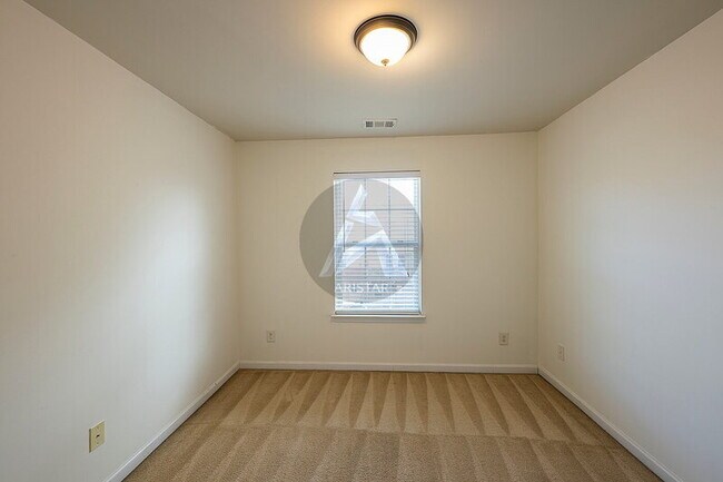 Building Photo - 1440 Dolcetto Trce