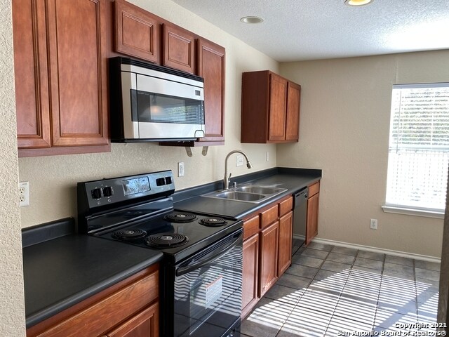 Building Photo - 2522 Sunbird Lake