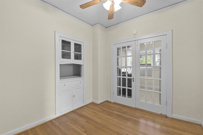 Building Photo - 436 Westmoreland St