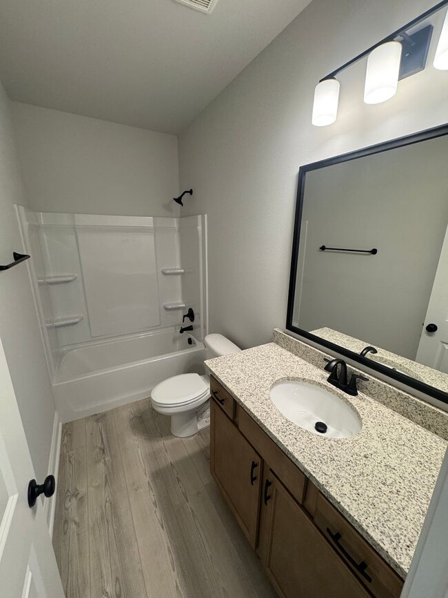 Building Photo - Brand New Construction... Just minutes to ...